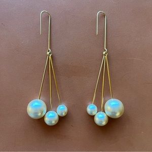 CÉLINE Pearl Dot Triple Earrings
